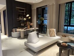 The Hillshore (D5), Condominium #559444001
